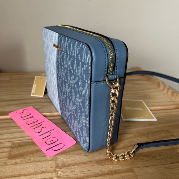 🌼Michael Kors Purse - Picture 3 of 12